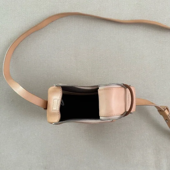 Skagen - Circle Crossbody - Picture 2 of 3